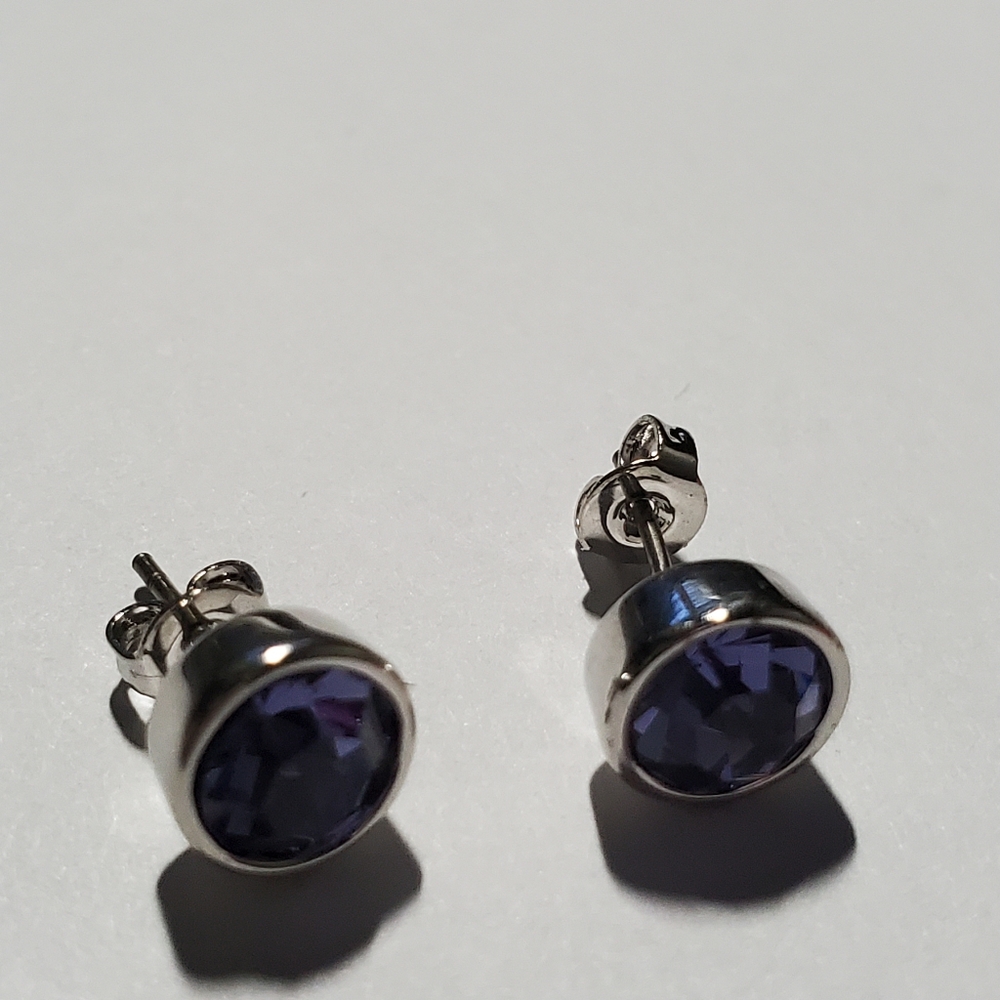 Couch Earrings & Set Necklace - Picture 5 of 12